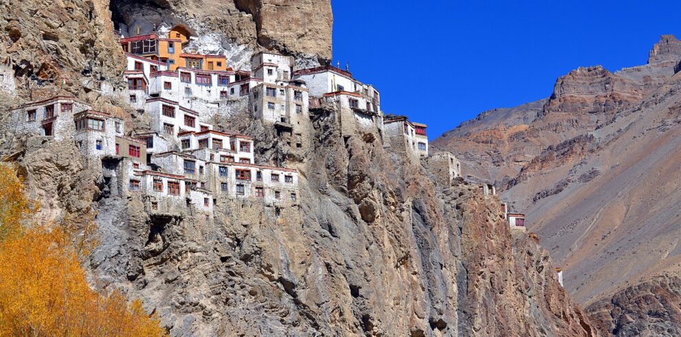 Phuktal_Gompa